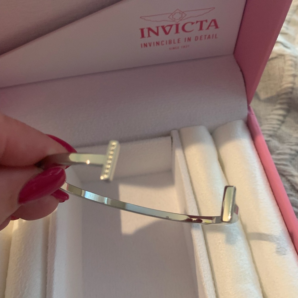 Invicta diamond woman’s watch. - Picture 4 of 6